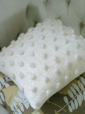 Cream puff cushion