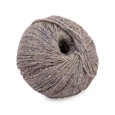 Laughing Hens Hearthstone Tweed DK										 - 15 Stonecrop