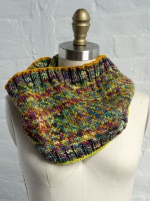 Manos Stutter Step Cowl										