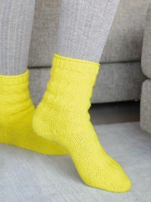 Regia R0265 Textured 6 Ply Socks										