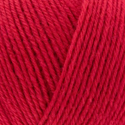 West Yorkshire Spinners Signature 4 Ply										 - 1000 Rouge