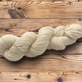 Undyed 4 Ply Superwash Merino Single