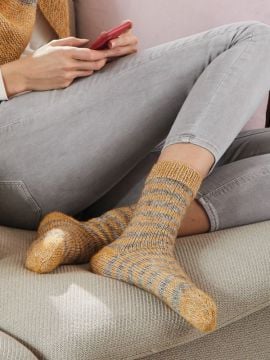 Regia R0344 Striped Socks