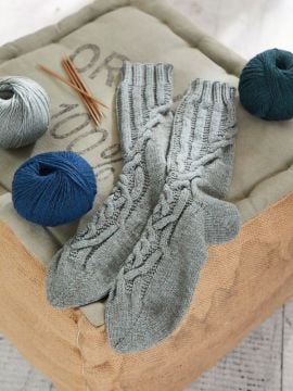 Regia R0359 Cabled Socks