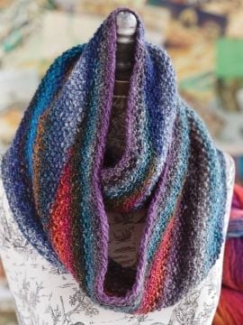 Noro MAG5-08 Color-Shift Cowl