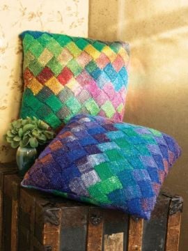 Noro MAG6-16 Entrelac Pillow Covers