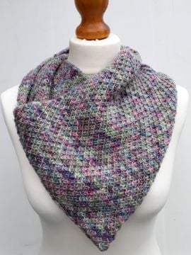 Manos Racimo Cowl