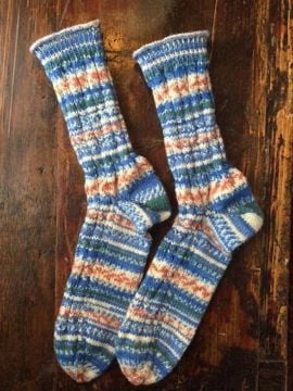 Regia R0260 Socks In Cable Pattern