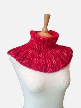 Manos Umbrella Cowl