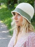 Crocheted Cloche-Style Hat