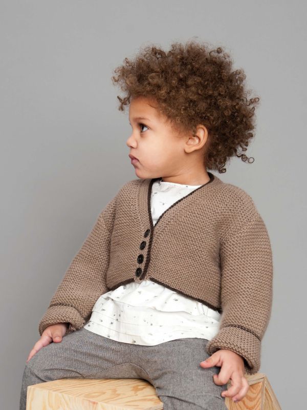 Baby cardigan stashbuster knitting pattern