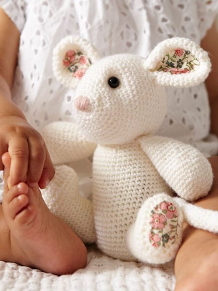 Toy crochet patterns at Laughing Hens: mouse crochet pattern by Emma Varnam