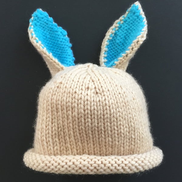 Free baby bunny hat knitting pattern on Laughing Hens