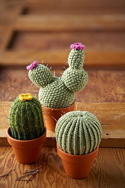 Free knitting patterns to improve your office: cacti knitting pattern from The Yarn Loop on Laughing Hens